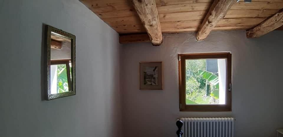 La Casa Rosa Di Segusino With Spa Jacuzzi In Garden Sequsino Kültér fotó