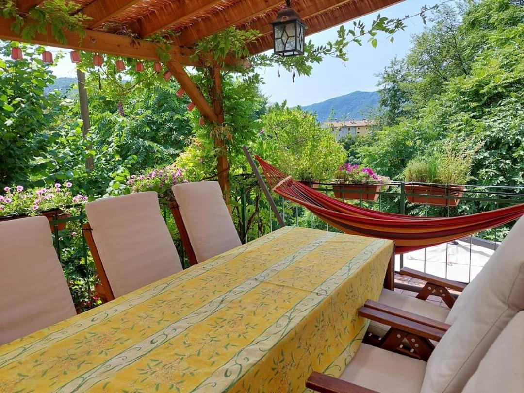 La Casa Rosa Di Segusino With Spa Jacuzzi In Garden Sequsino Kültér fotó